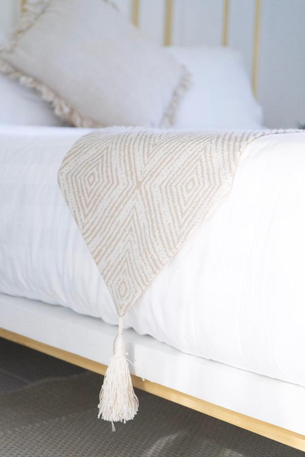 Sea Green Boutique Rooms 제너럴 루나 외부 사진